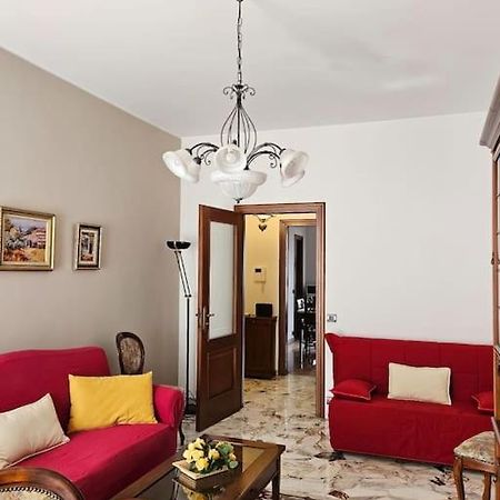 アルバLa Casa Di Nonna Ginaアパートメント エクステリア 写真